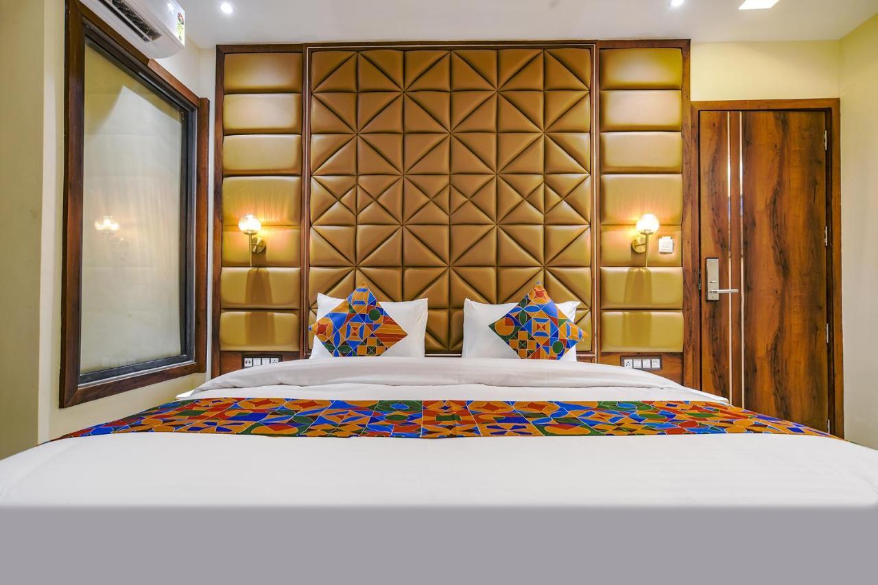 Fabhotel Benchmark Indore Luaran gambar