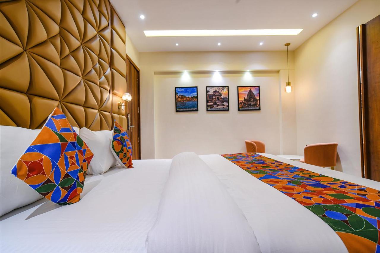 Fabhotel Benchmark Indore Luaran gambar