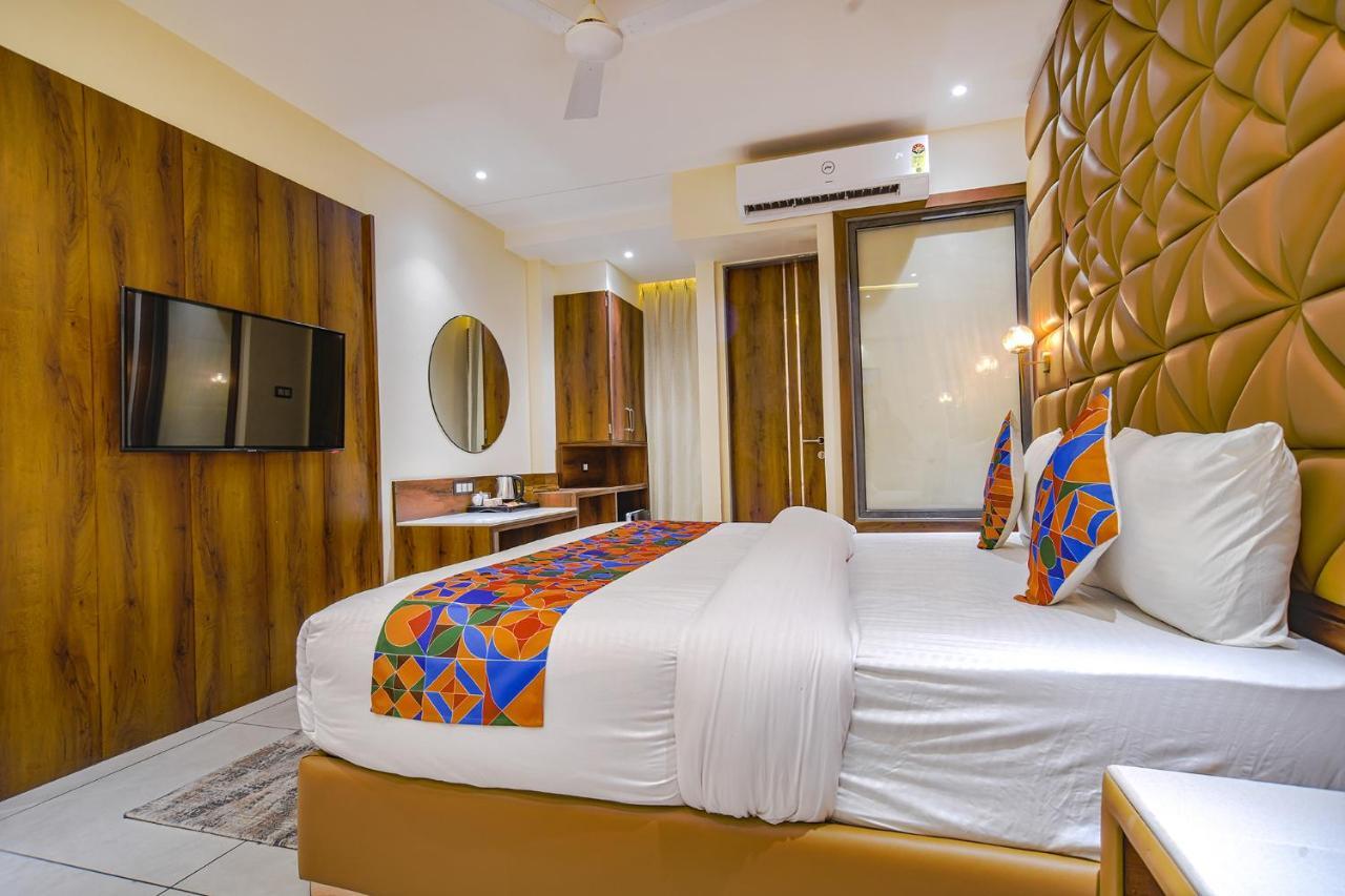 Fabhotel Benchmark Indore Luaran gambar