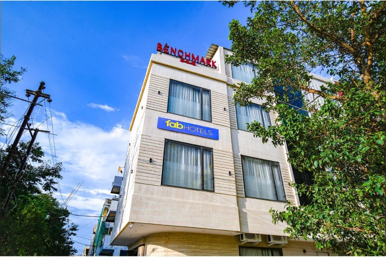 Fabhotel Benchmark Indore Luaran gambar